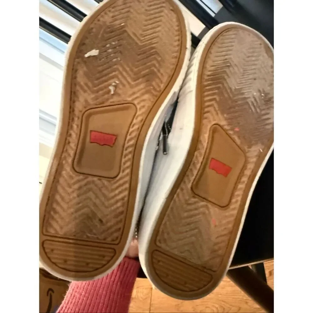 Boys Levi’s Carters boot high top bundlr size 13/1